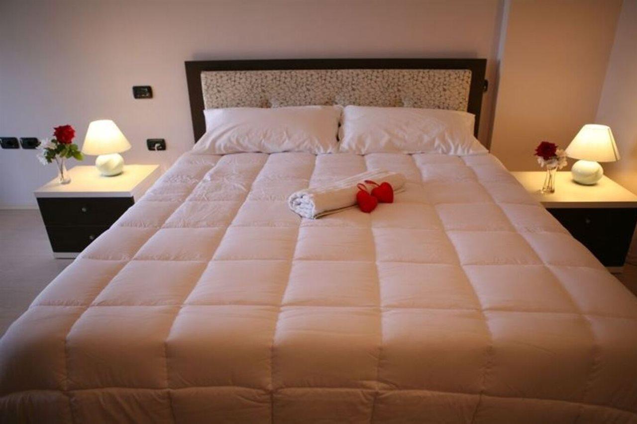 Hotel Albion Драч Екстериор снимка
