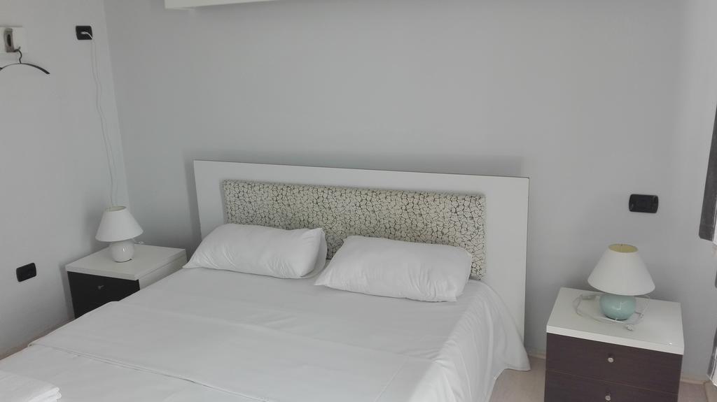 Hotel Albion Драч Екстериор снимка